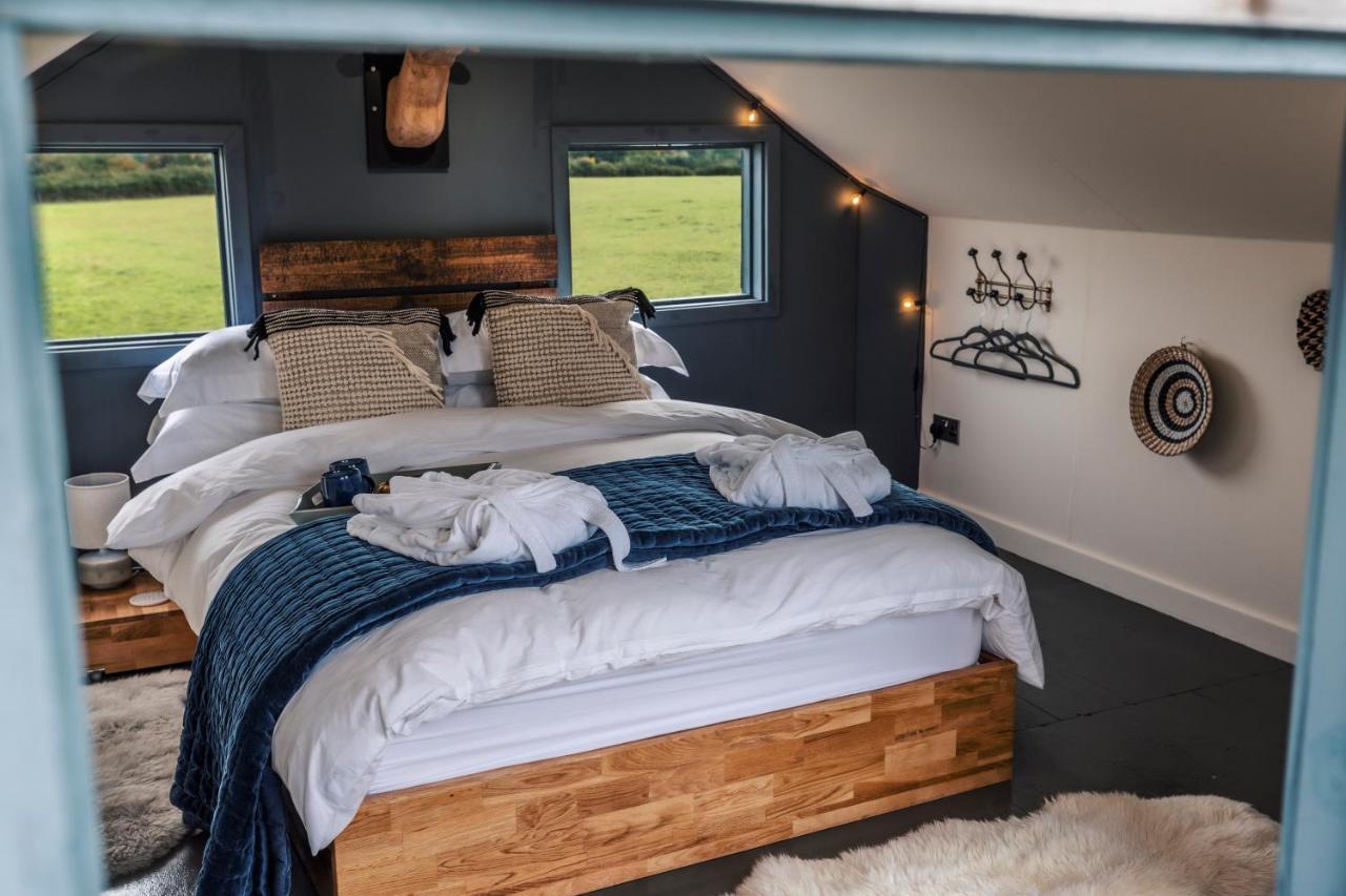 The Treehouse At Humblebee Hall Worcester Luaran gambar